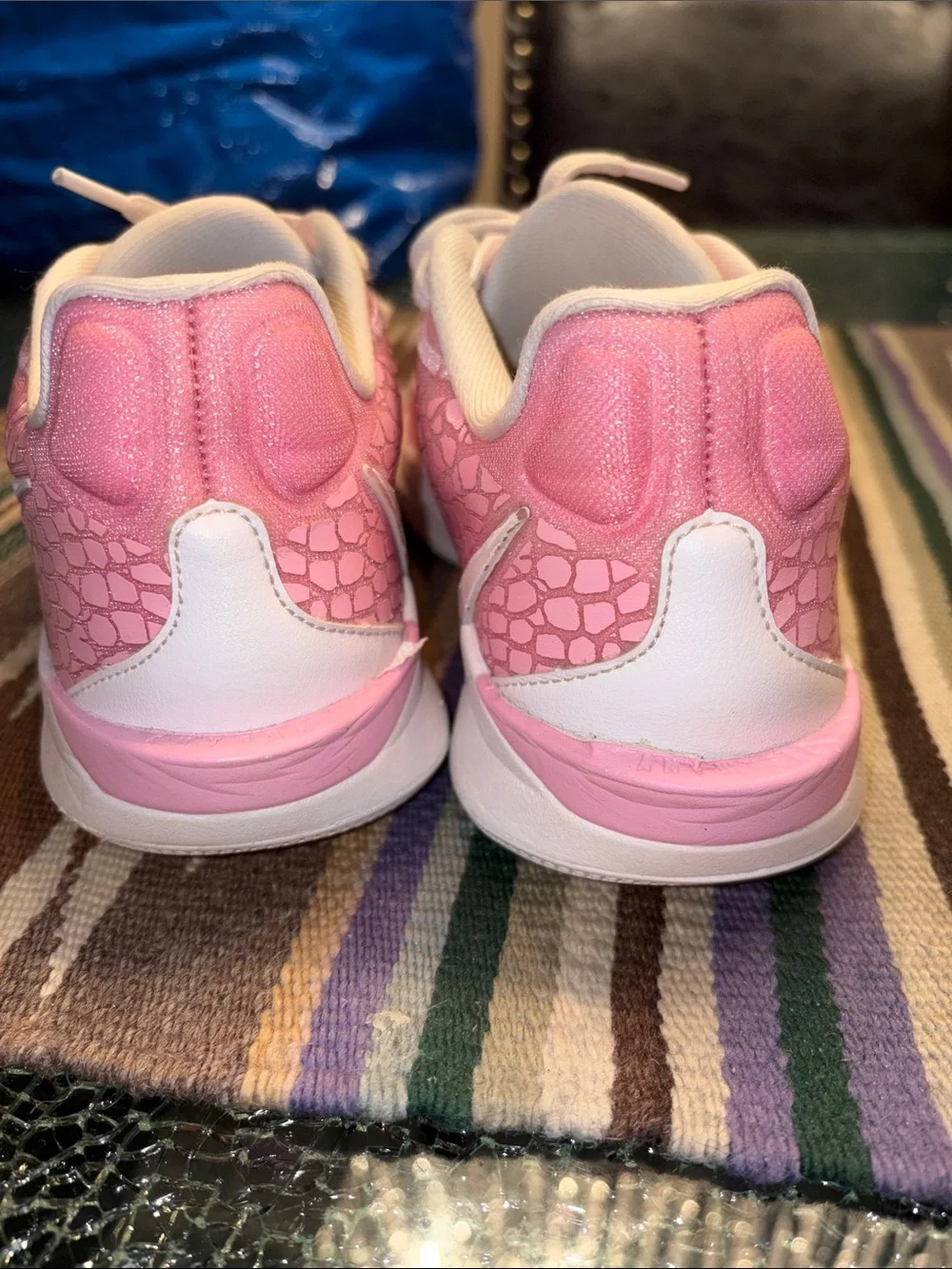 Nike excellent pristine